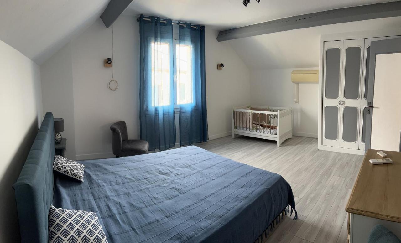 Вилла Chez Brigitte Chatillon-sur-Marne Экстерьер фото