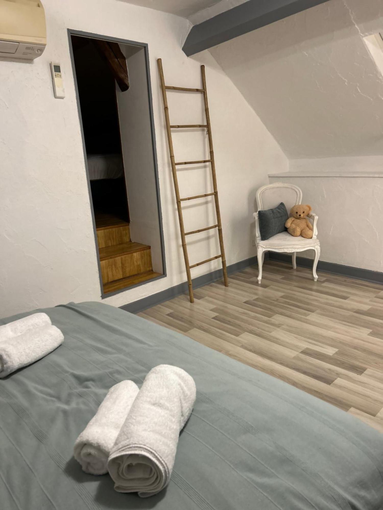 Вилла Chez Brigitte Chatillon-sur-Marne Экстерьер фото