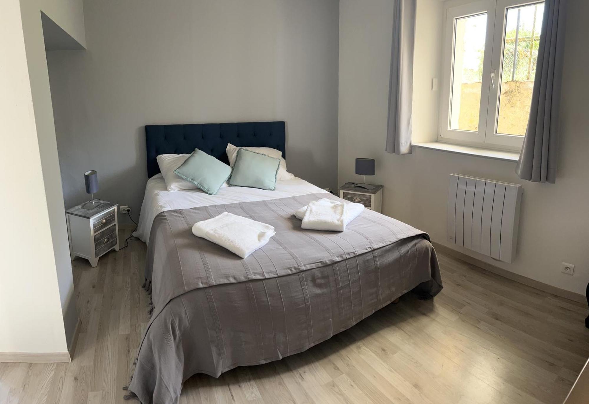 Вилла Chez Brigitte Chatillon-sur-Marne Номер фото
